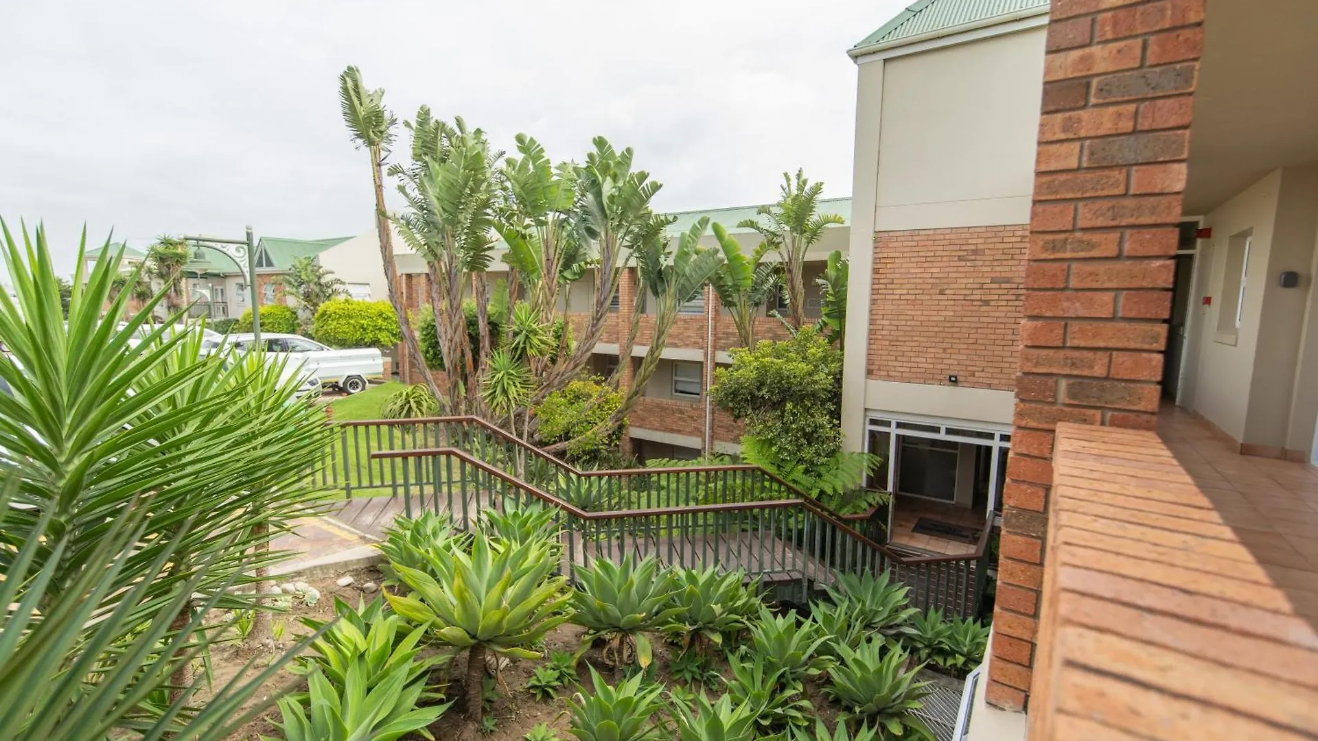 Wavy Daze Luxury Apartment #Inverter Port Elizabeth 0*,
